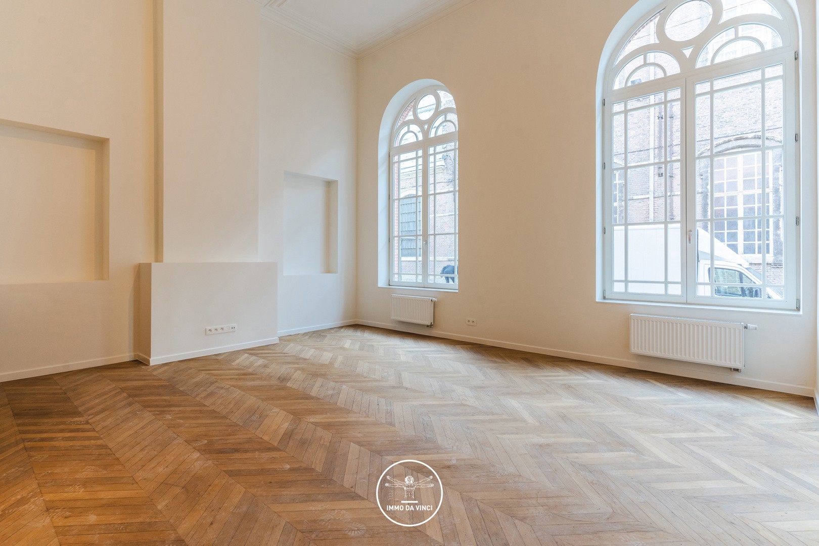 Academie - Stilus F0.01