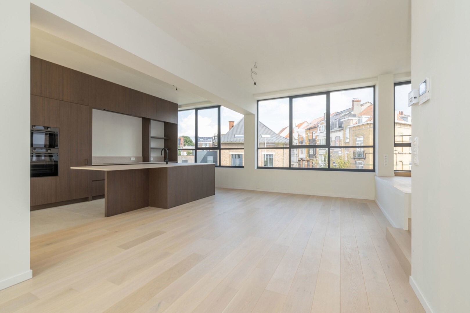 Gandhon - Raketstraat 1