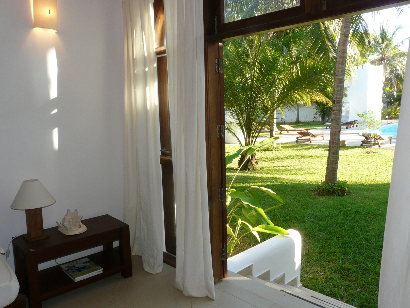 El Mufasa Luxury Apartments with pool and garden 5