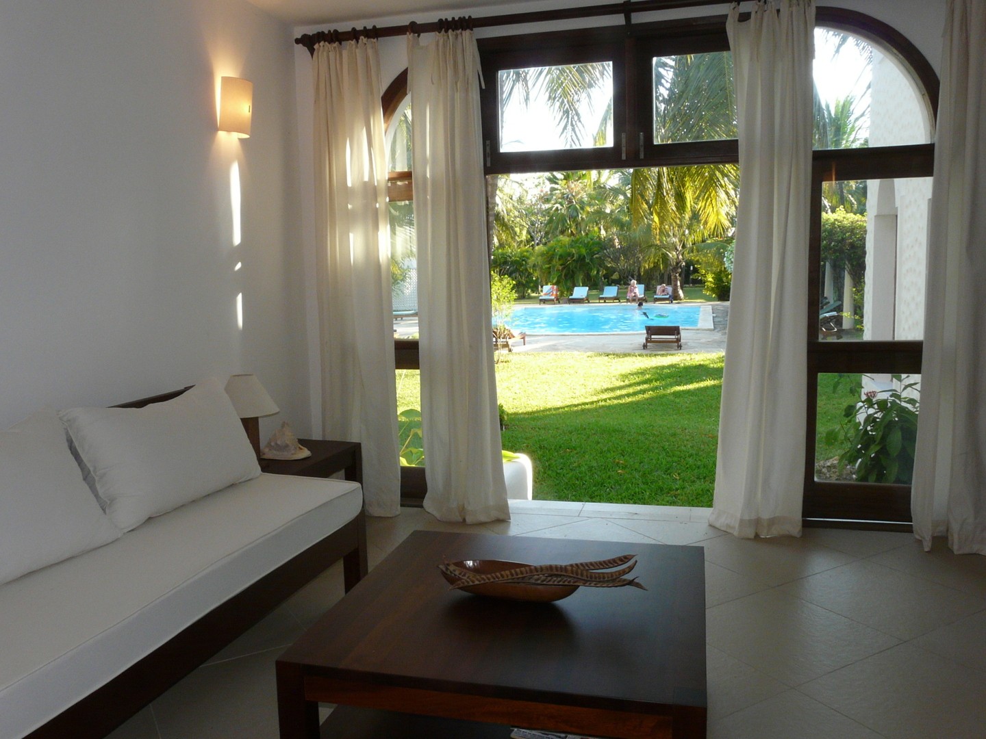 El Mufasa Luxury Apartments with pool and garden 4