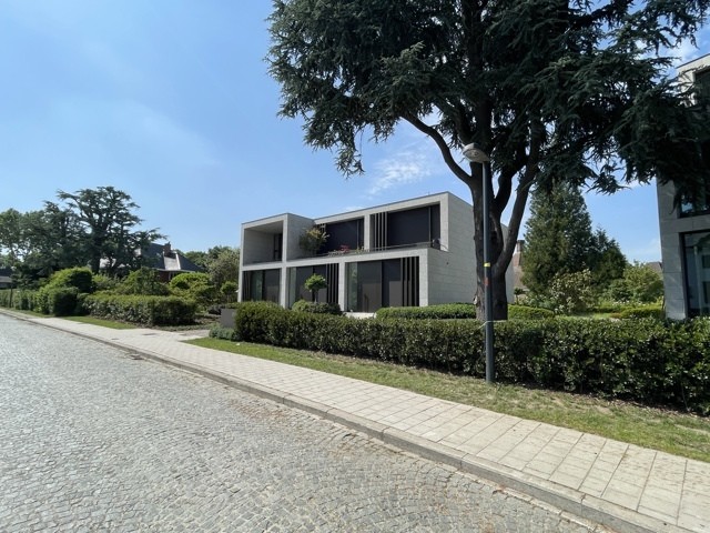Karel van de Woestijnestraat 2
