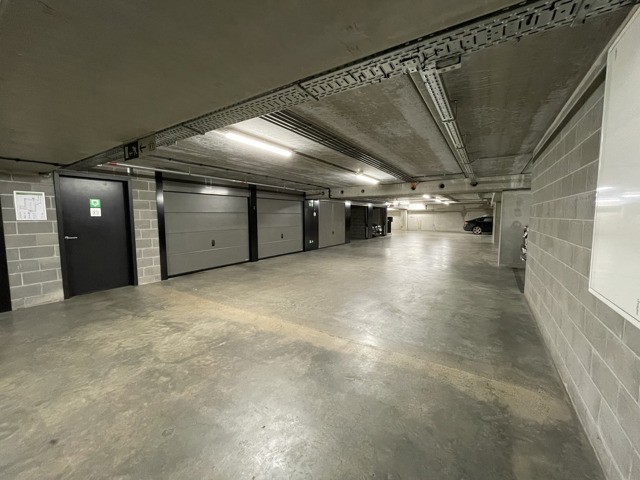 Garagebox te vrijdagsmarkt 61