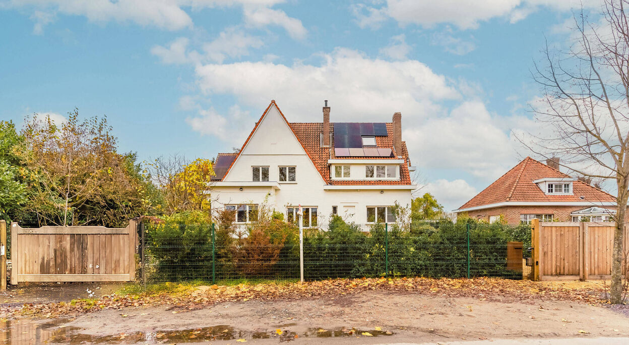 Woning met 7 slaapkamers te Gent