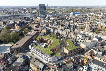 Gelijkvloerse verdieping te koop in Gent