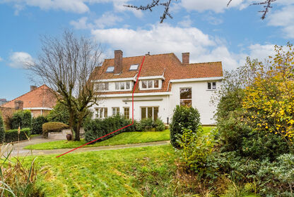 Woning met 3 slaapkamers, garage en tuin te Wondelgem